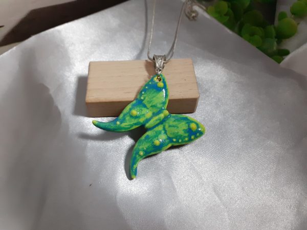 Pendentif - papillon délicat – Image 2