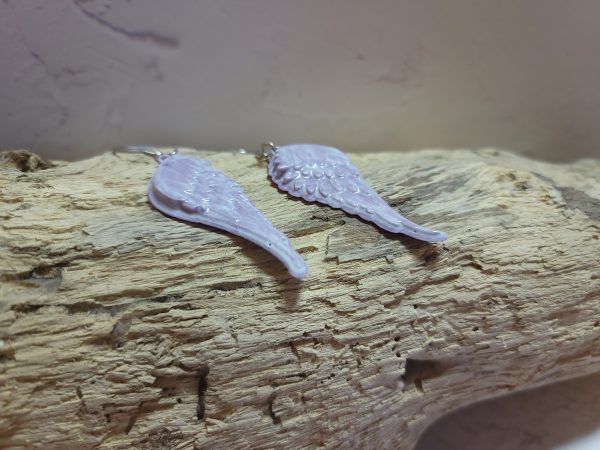 Boucles d’oreilles artisanales en céramique en forme d’ailes d’ange – création faite main